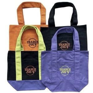 Trader Joe's Reusable Tote Bags Set